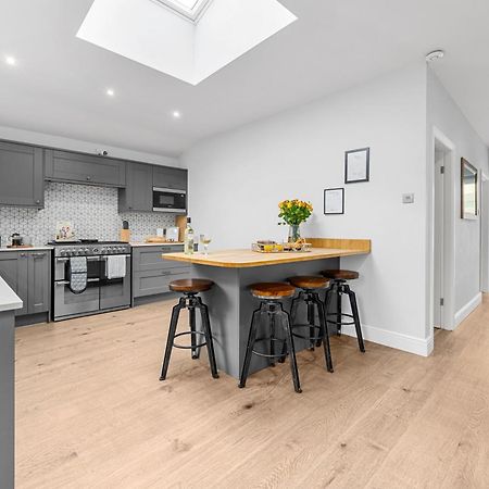 Вилла Relax At Little Hawkcliffe Steeton Экстерьер фото