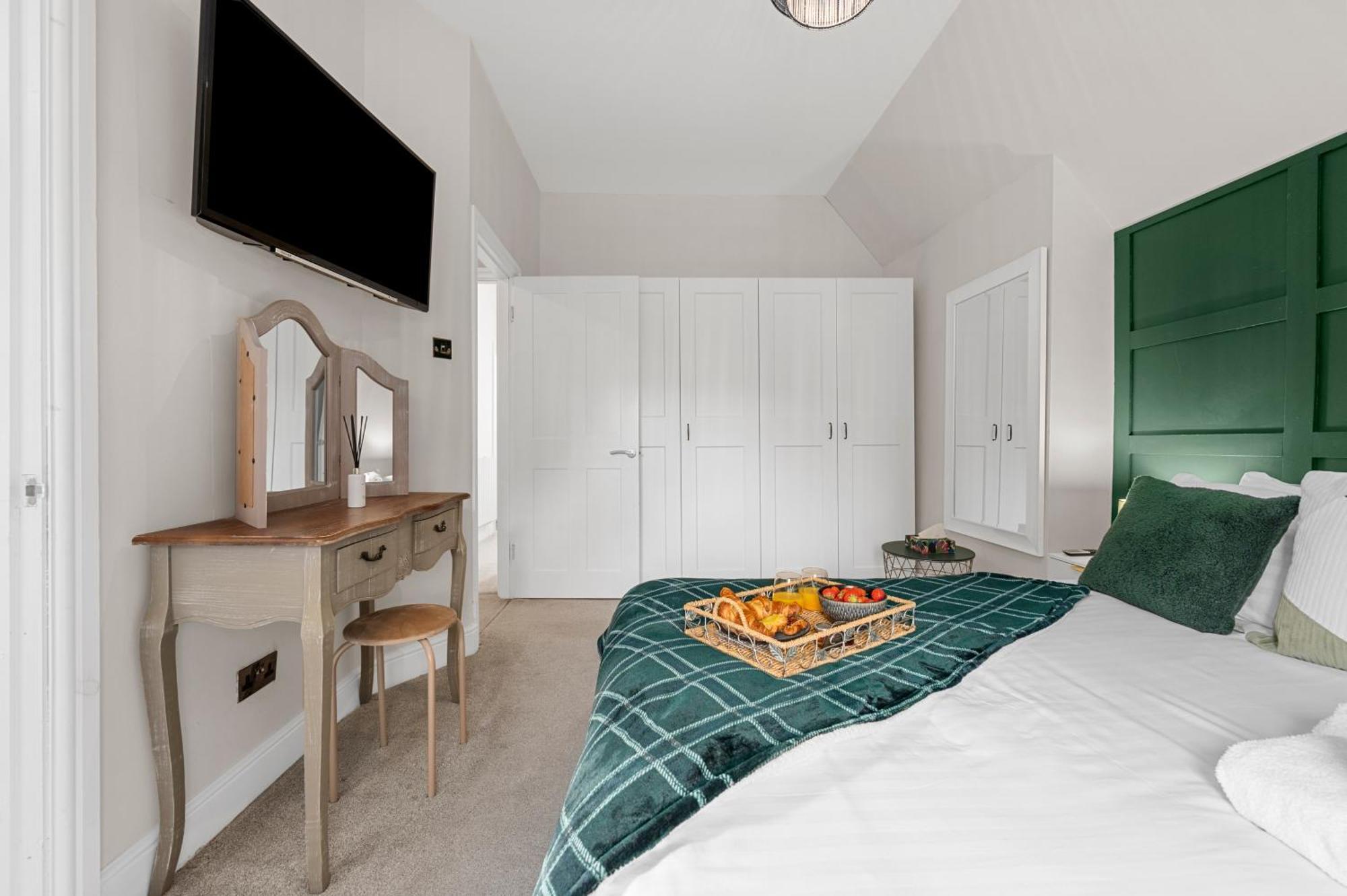Вилла Relax At Little Hawkcliffe Steeton Экстерьер фото