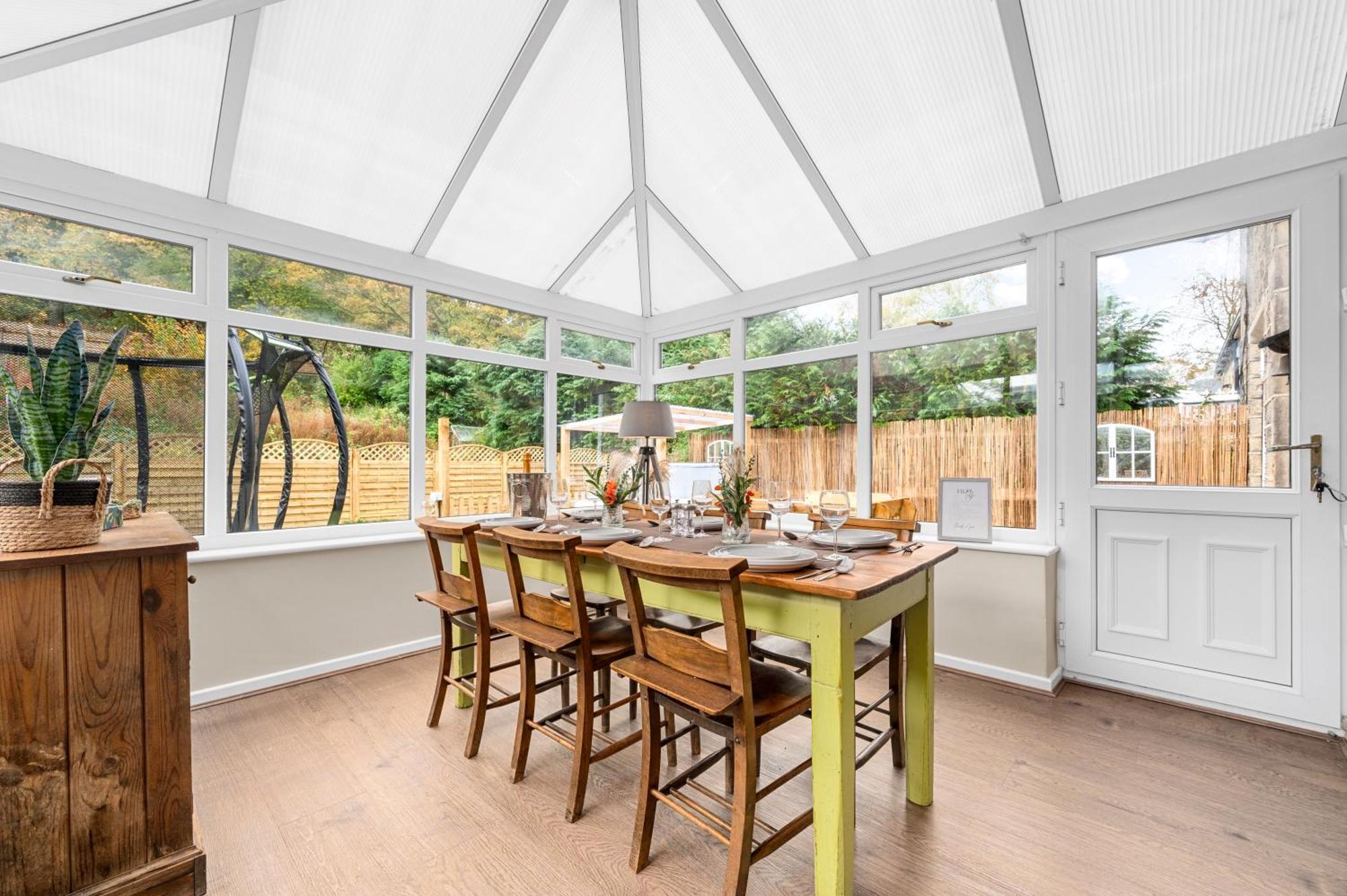 Вилла Relax At Little Hawkcliffe Steeton Экстерьер фото